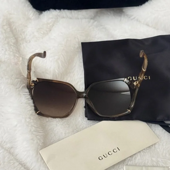 Gucci Tortoiseshell bamboo style oversized Sunglasses / NWT - Picture 9 of 9